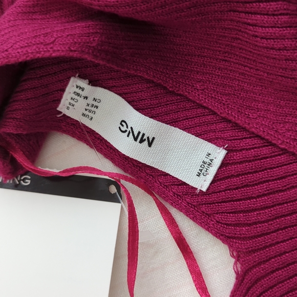NWT hot pink ribbed v neck sweater by Mango - Picture 5 of 5